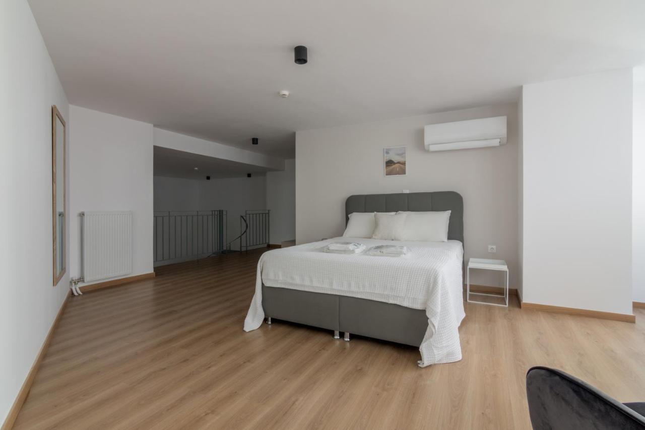 Leochares Lifestyle Apartments - Self Check-In Athens Exterior photo