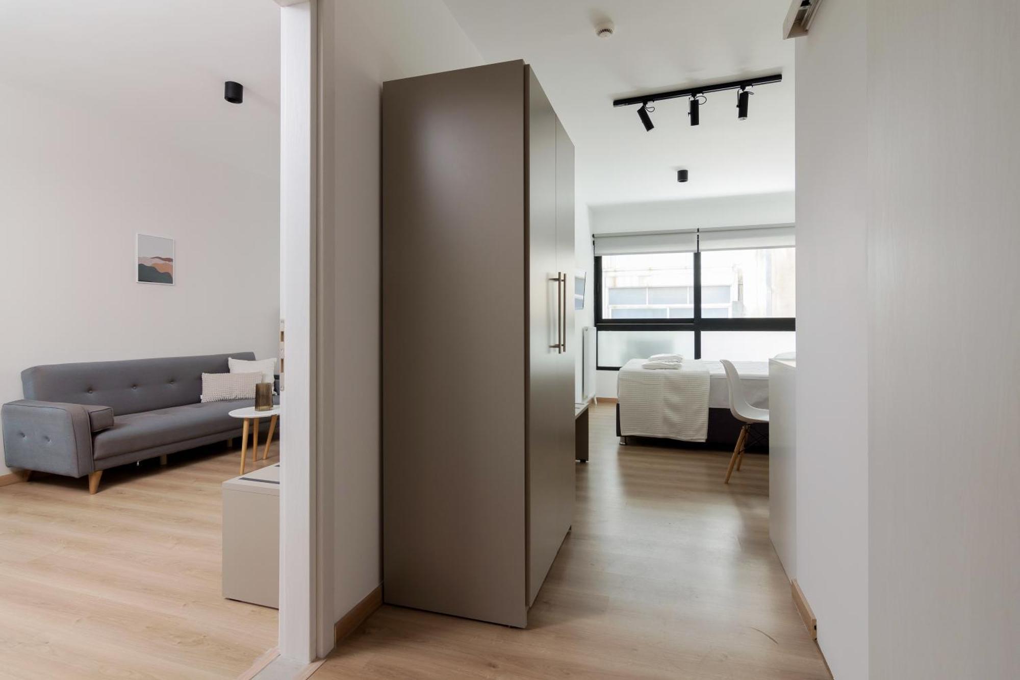 Leochares Lifestyle Apartments - Self Check-In Athens Room photo